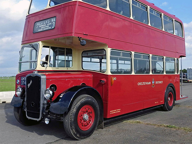 A grand day out in Gloucestershire with superbly restored Cheltenham-liveried half-cab Bristol KSW